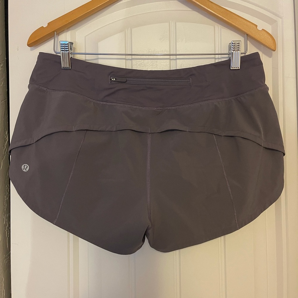LULULEMON | SPEED UP SHORT LAVENDER SIZE 8
